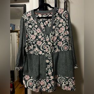 Boden Mollie Top Green floral mixed print tunic never worn